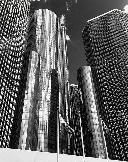 Photo:Detroit Michigan Renaissance Center Hotel Exterior 1970s Skyline