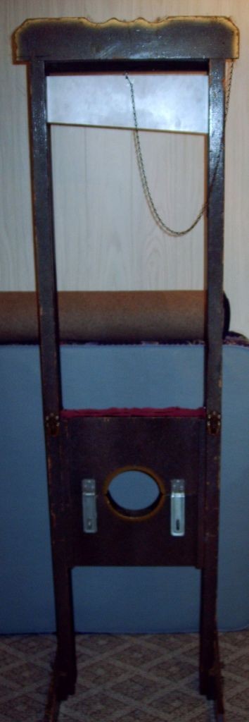 Grant\'s Guillotine Full Size Stage Magic Illusion - 20 Yrs Pro Use - Local Picku