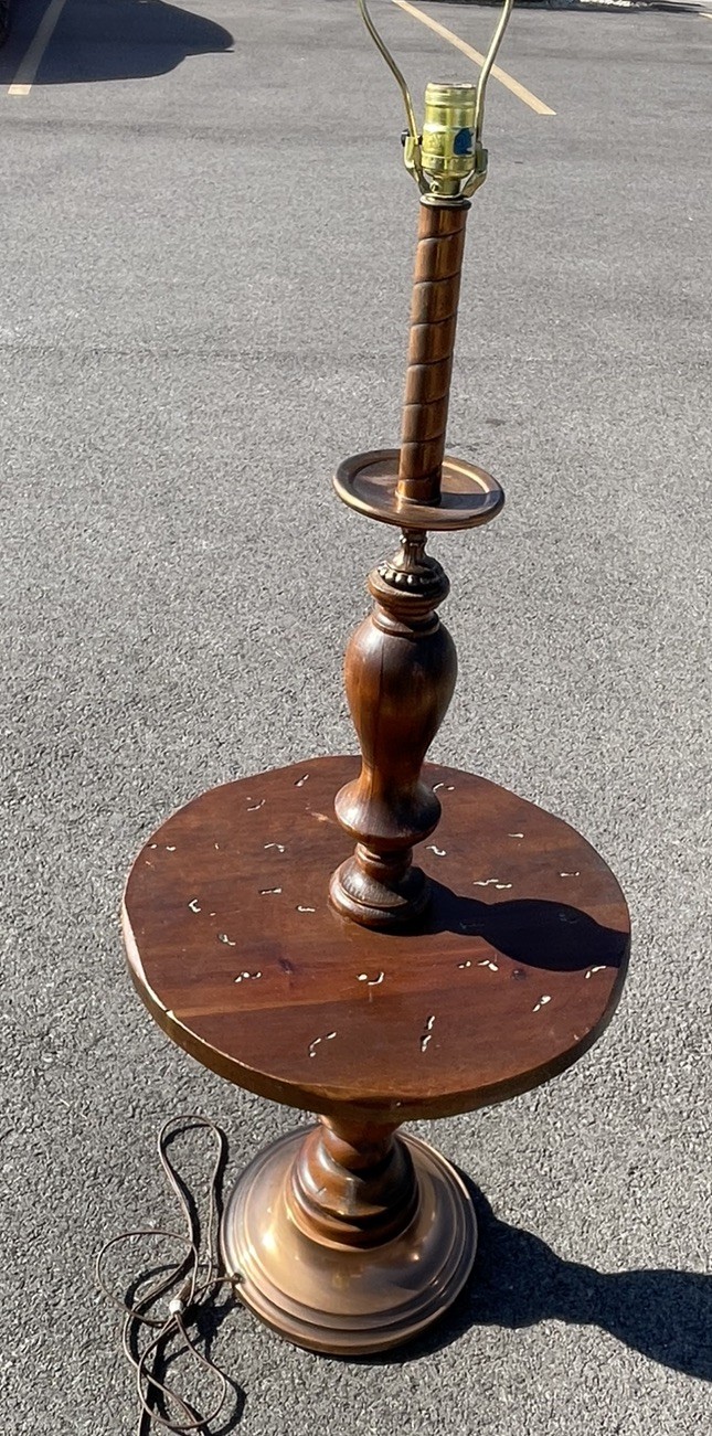 Vintage  Mid Century Modern MCM Floor Lamp Wood W/Metal Details Side Table