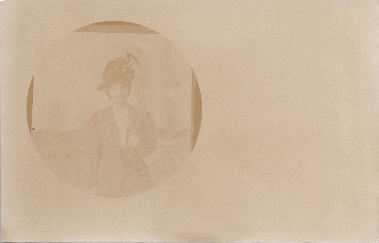 RPPC * Studio Pose Woman in Flowered Hat San Francisco California early 1900s