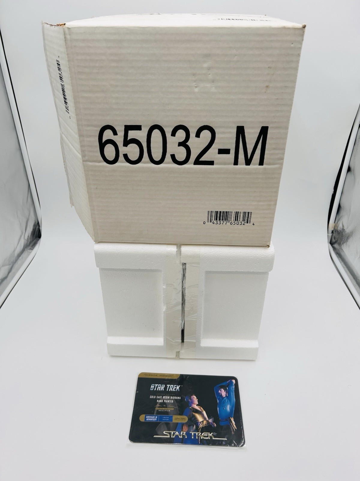 Star Trek Mirror Mirror Diorama Resin Captain Kirk Spock Fighting Scene RARE NOS