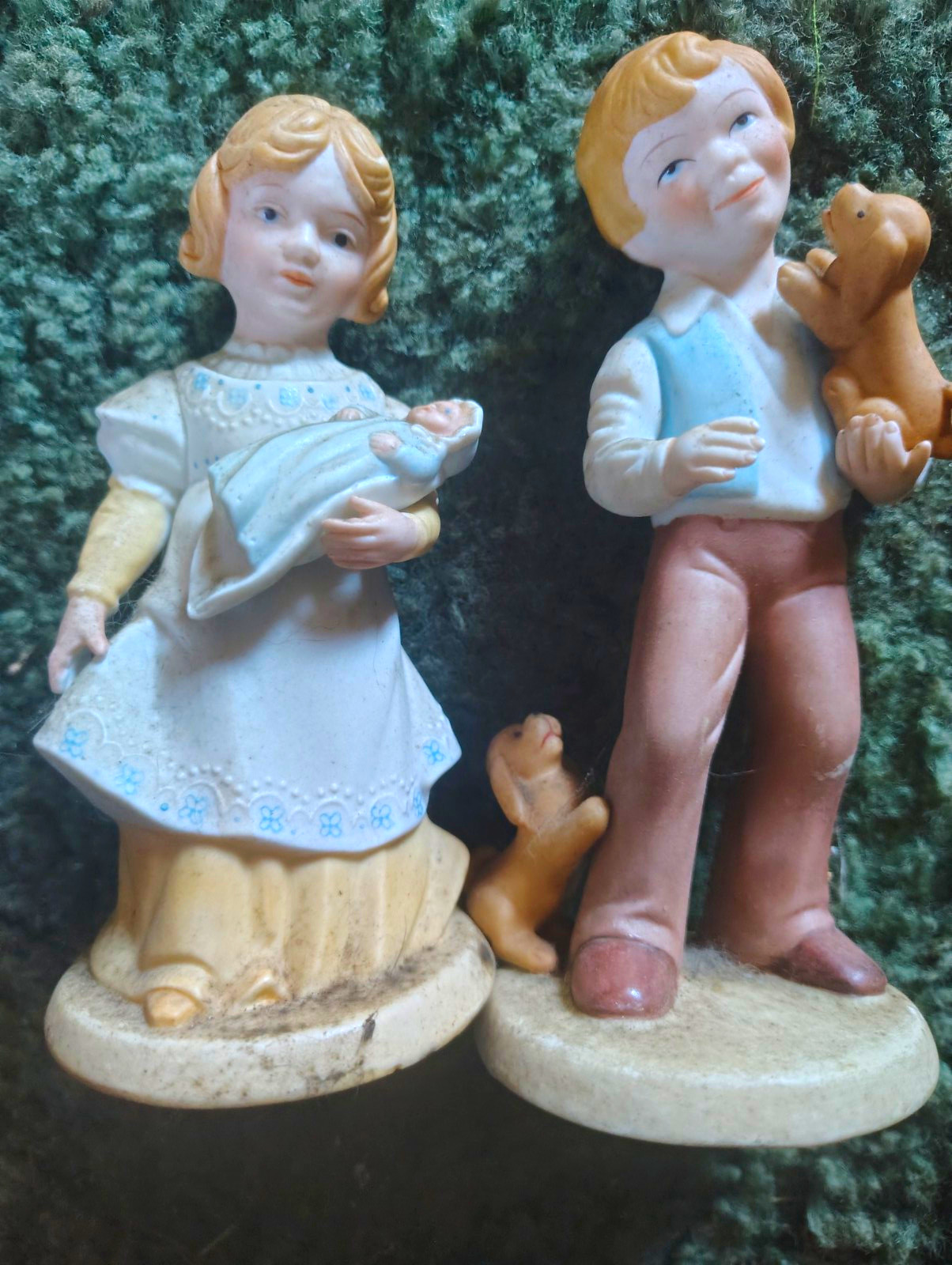 Porcelain Children Figurines Holding Flowers, Set of 2, Multicolor