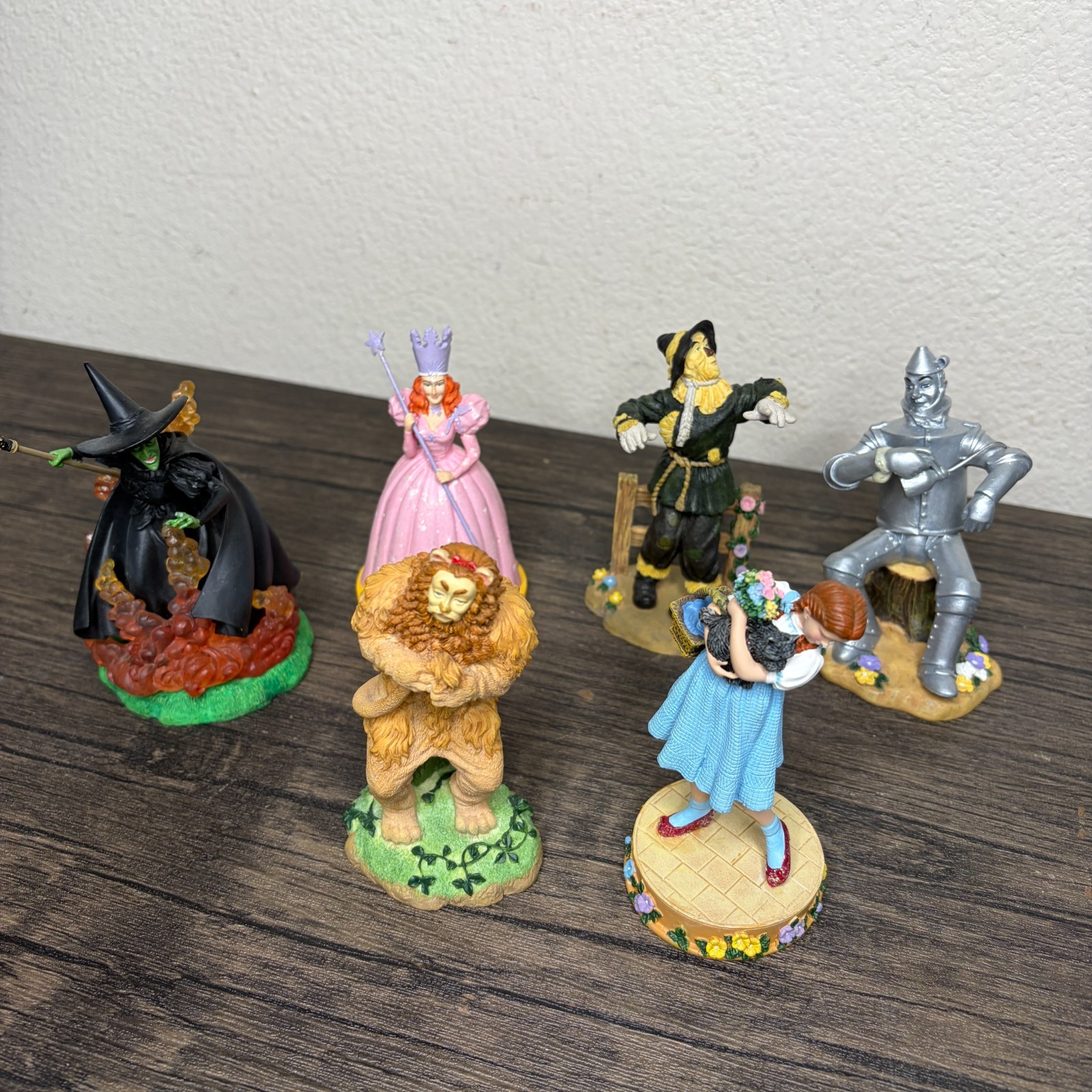 ENESCO The Wizard Oz Complete Lot of Six Figurines from 1999 5339