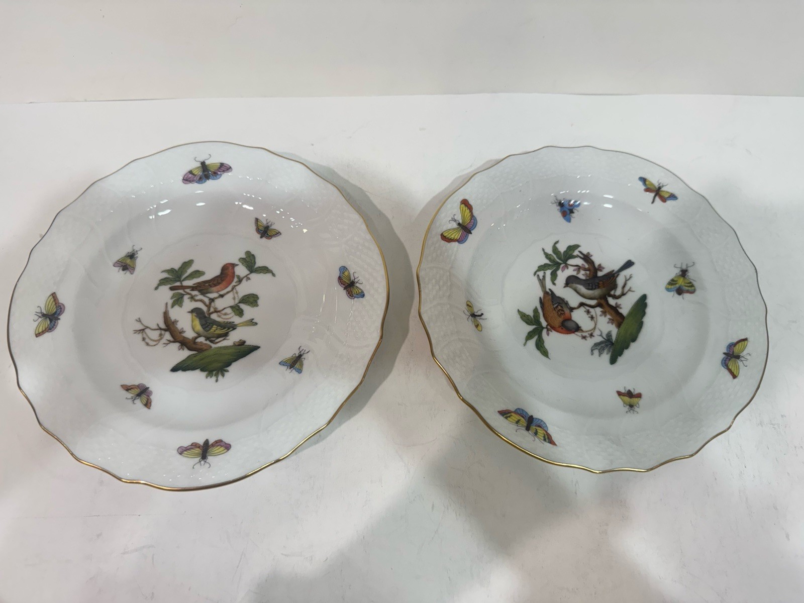 PAIR Herend Rothschild Bird 7.5” Salad  Luncheon Plates Retail $350 Perfect