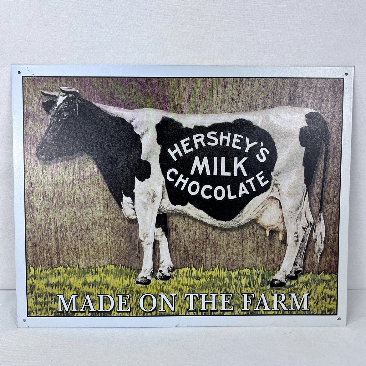 Vintage Hershey\'s Milk Chocolate Cow “Made On the Farm” Tin Sign Wall Art Decor