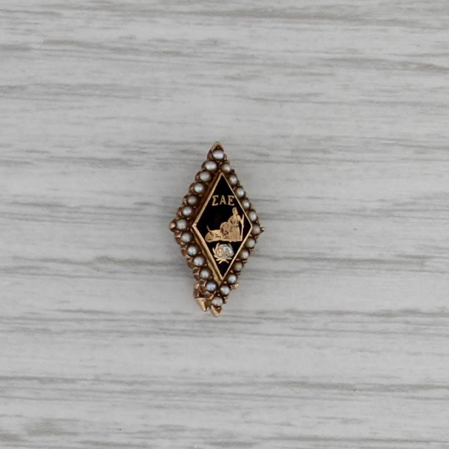 Vintage SAE Badge 14k Gold Pearl Black Enamel Sigma Alpha Epsilon Fraternity Pin