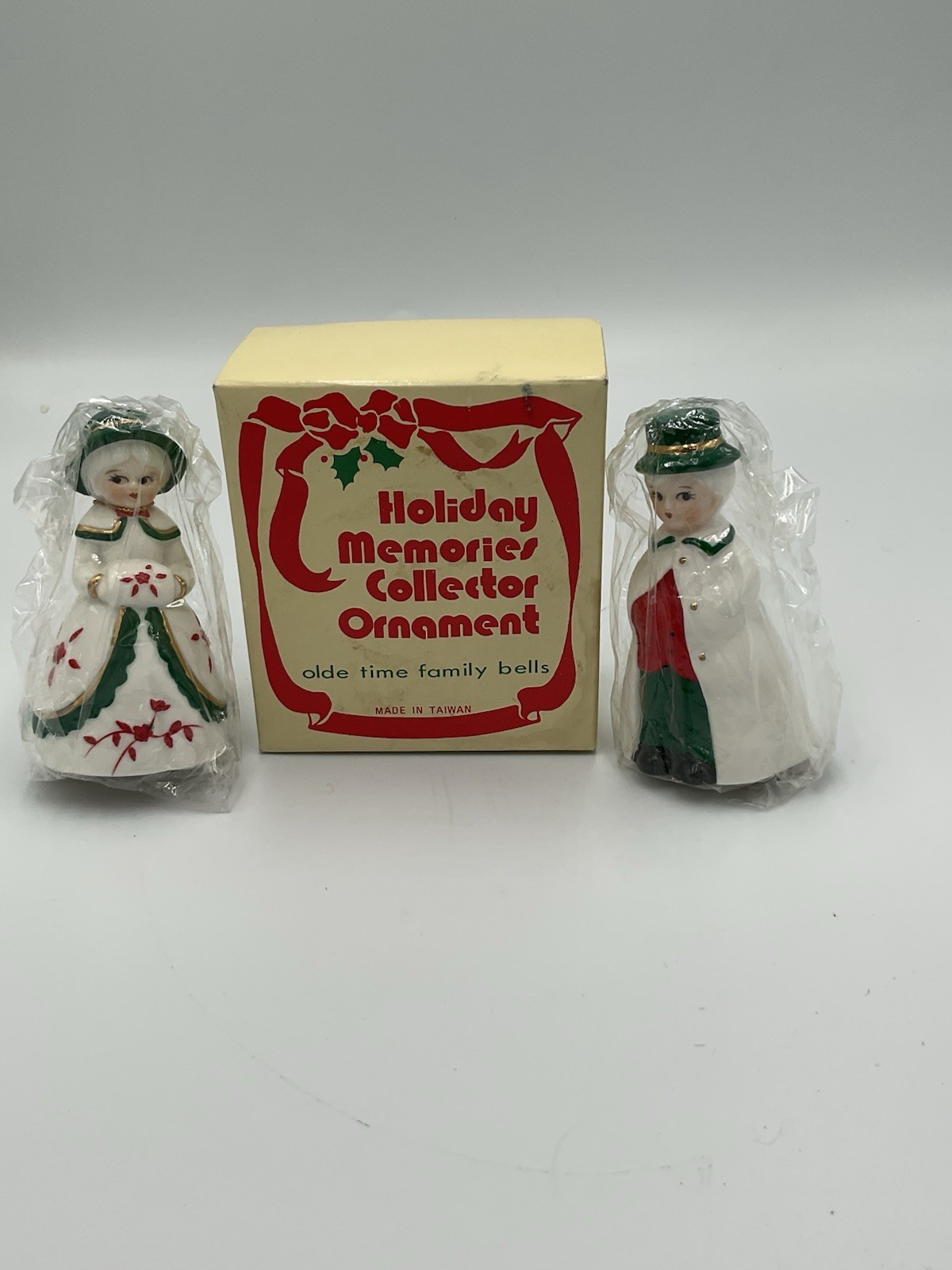 Vintage Holiday Memories, Collector Ornament, Old-Time Family Bells