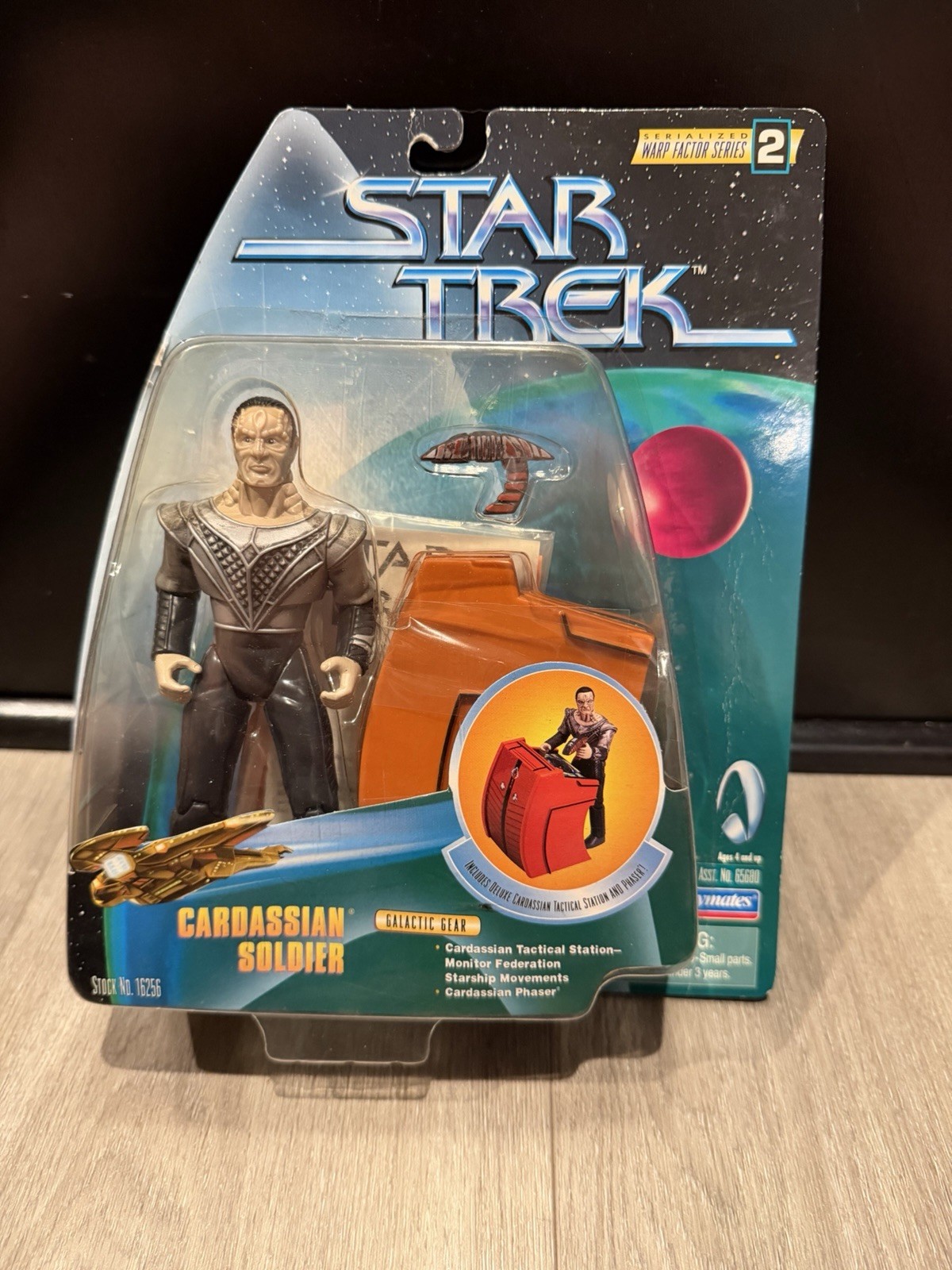 1998 Playmates Star Trek Warp Captain Benjamin Sisco figure Set #16280
