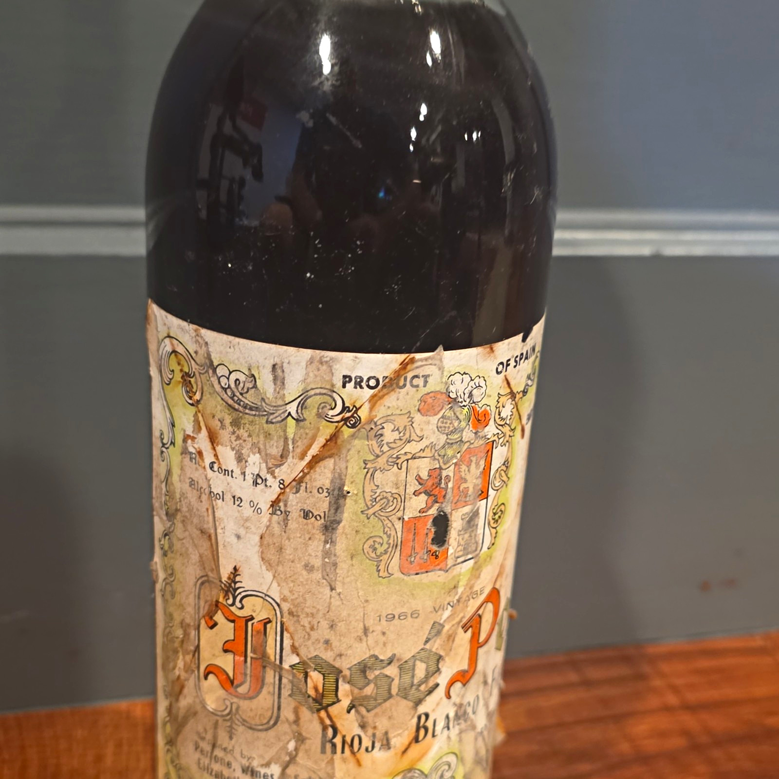 Rioja Blanco Dark Green Wine Bottle w/ Label Zona Vinicola \