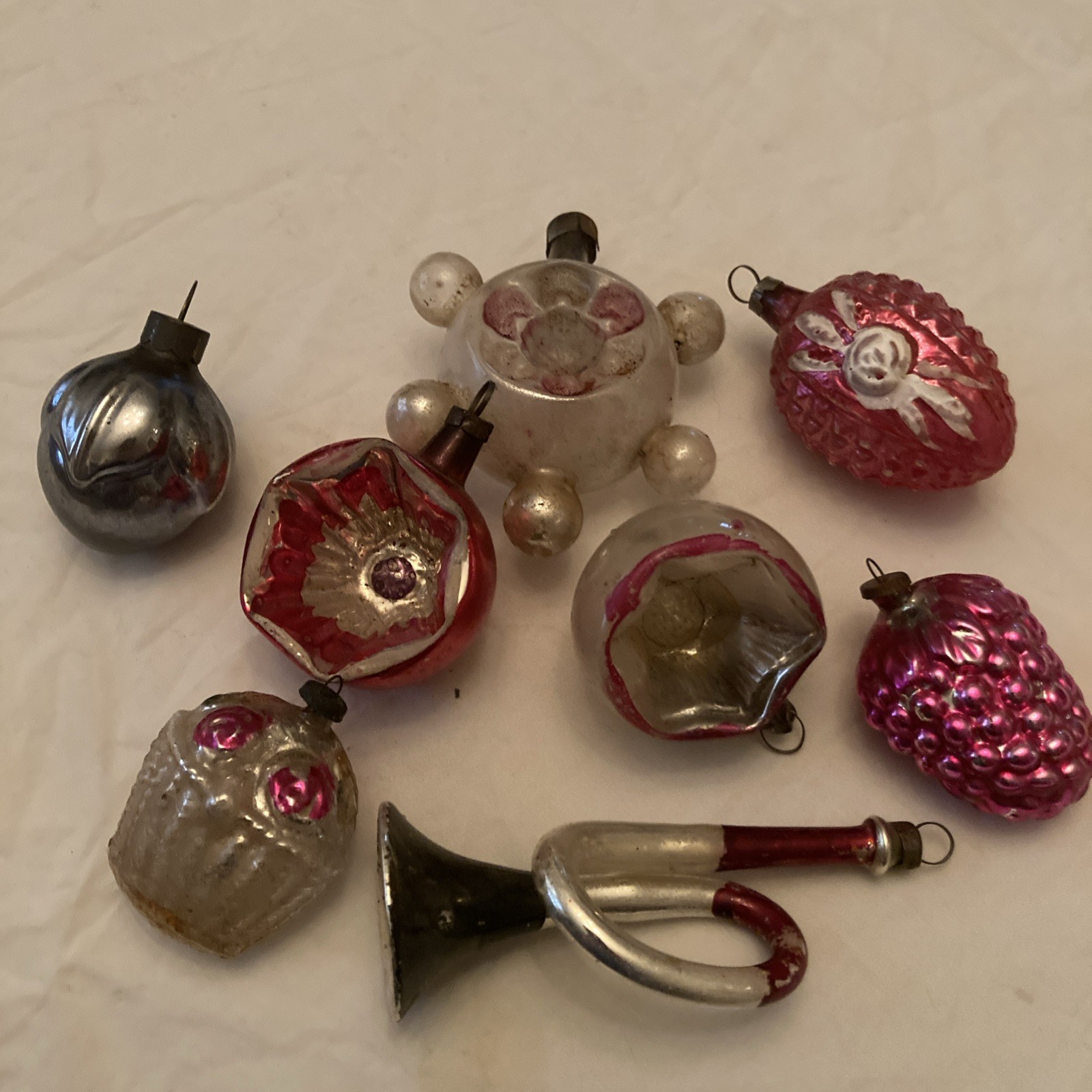 Antique Lot of 8 Berries, Basket, Bumpy Blown Glass Christmas Tree Ornaments