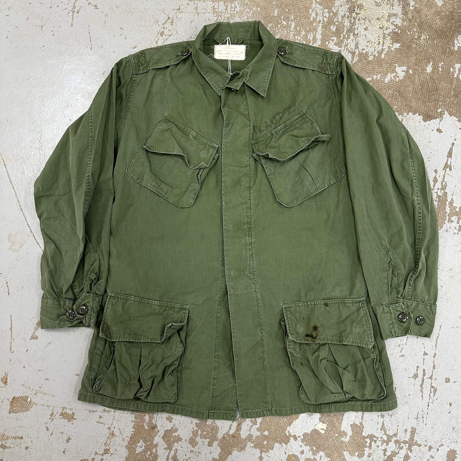 1960’s Vietnam War 2nd Pattern Poplin Jungle Jacket Medium Long US Military
