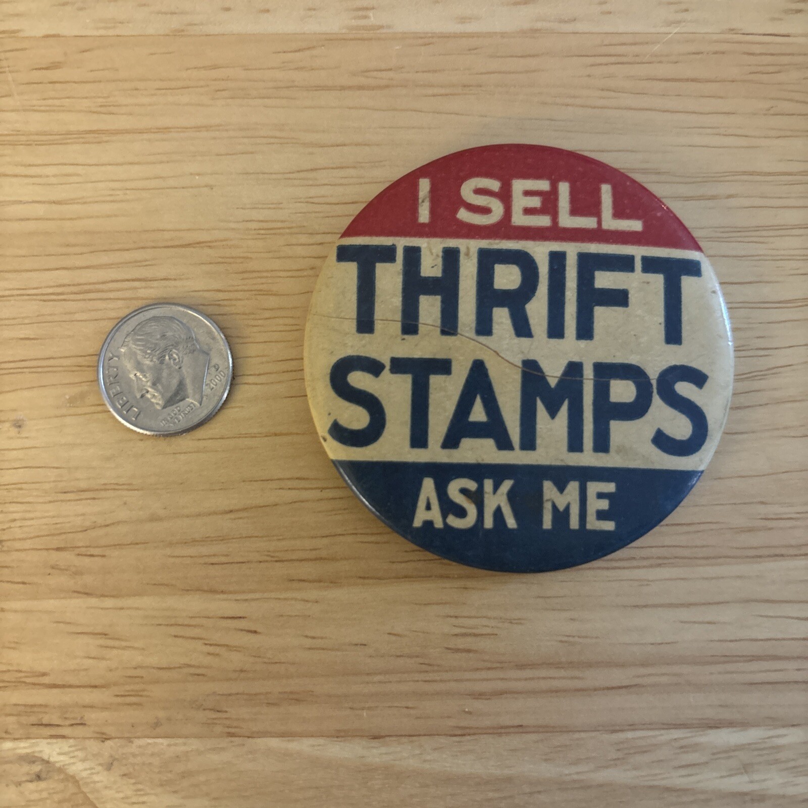 Original vintage WWII ERA button 
