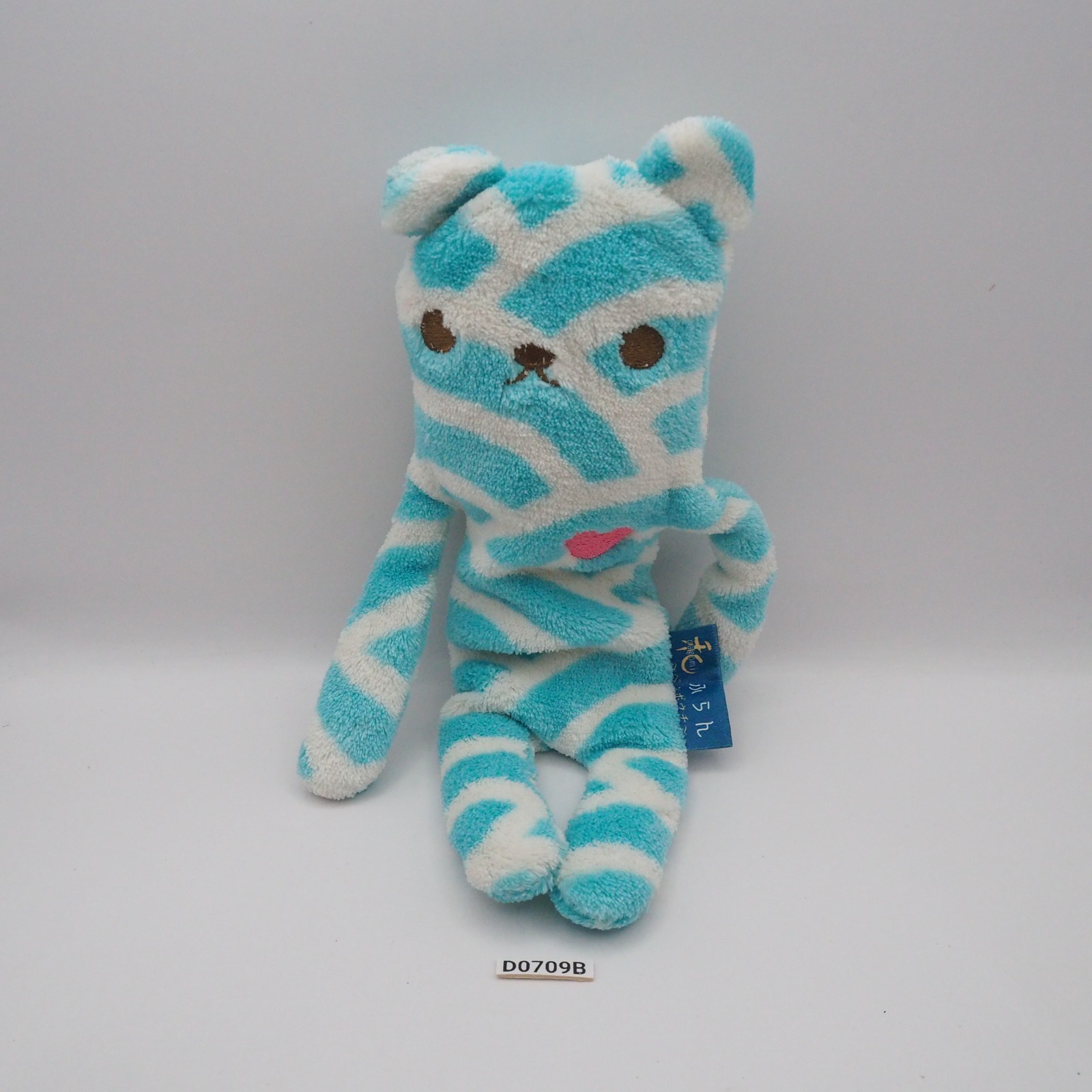 D0709B Flan Nagomi Bear Blue Amuse Pink Plush Pouch Bag 9\