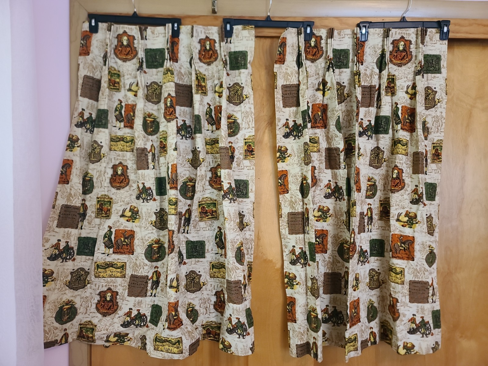 Vintage MCM 70s Americana Colonial Pleated Drape Curtain Panels Historical 24x42