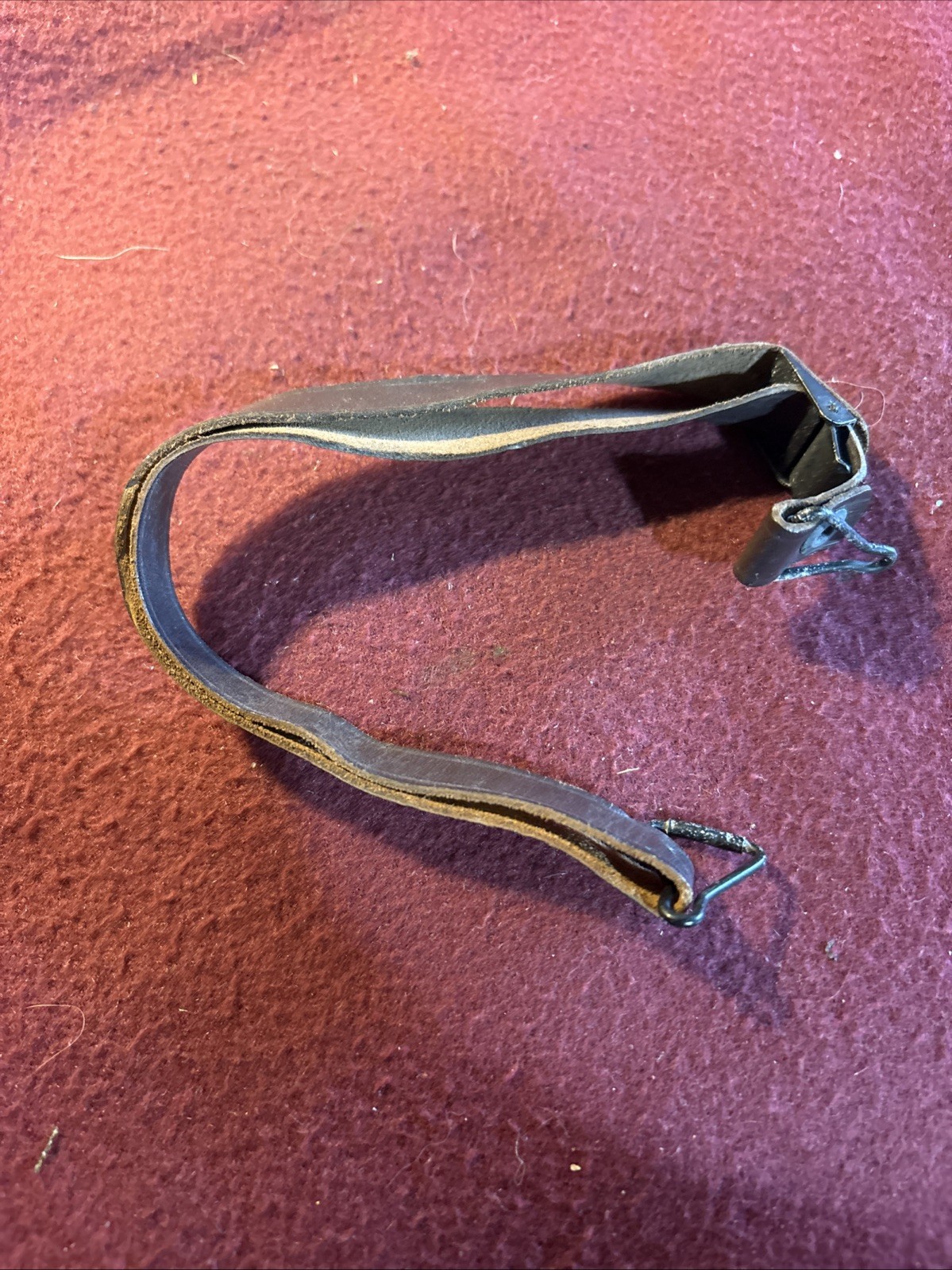WWII/2 US M-1 helmet liner brown leather strap to connect the helmet liner