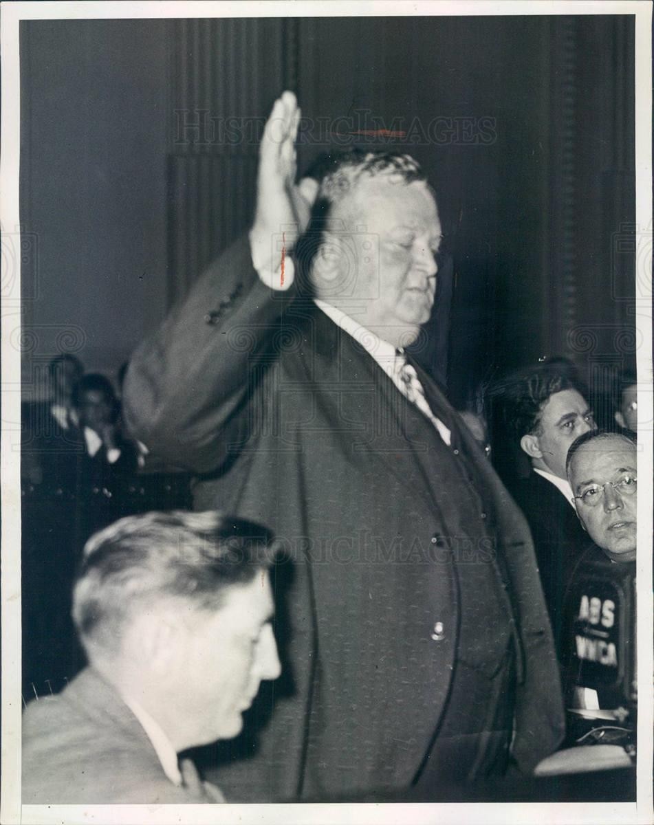 1934 Press Photo Capt Robert Carle of Dollar Liner President Cleveland