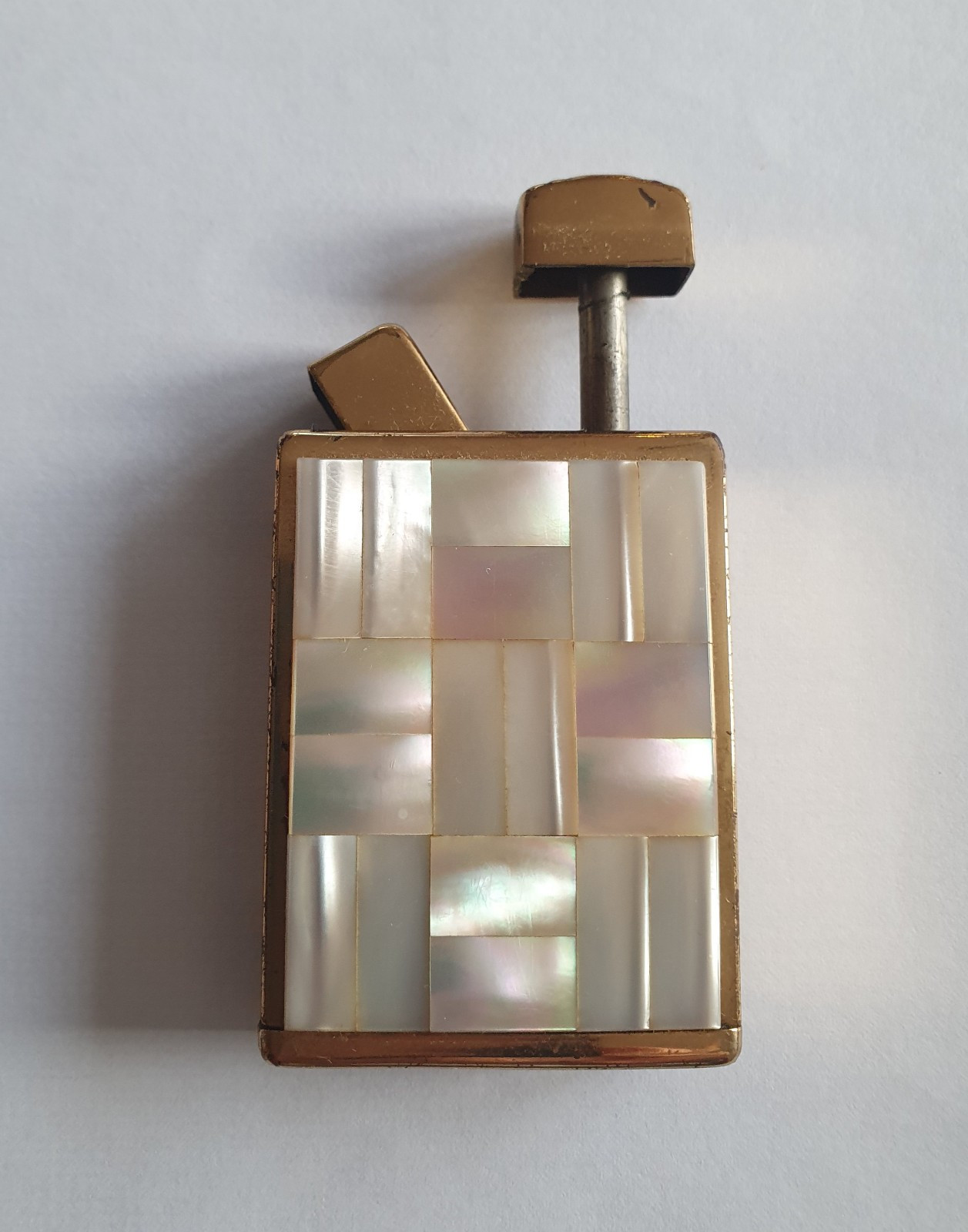 Consul Amor Mother of Pearl / gold plated perfume atomiser