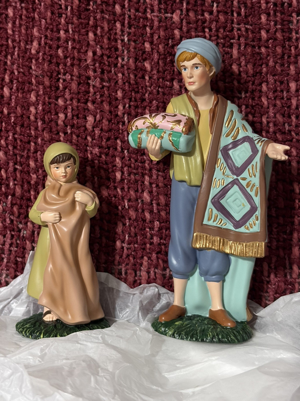 Hawthorne Village Thomas Kinkade Nativity Garland Gifts for My King Good Sister 