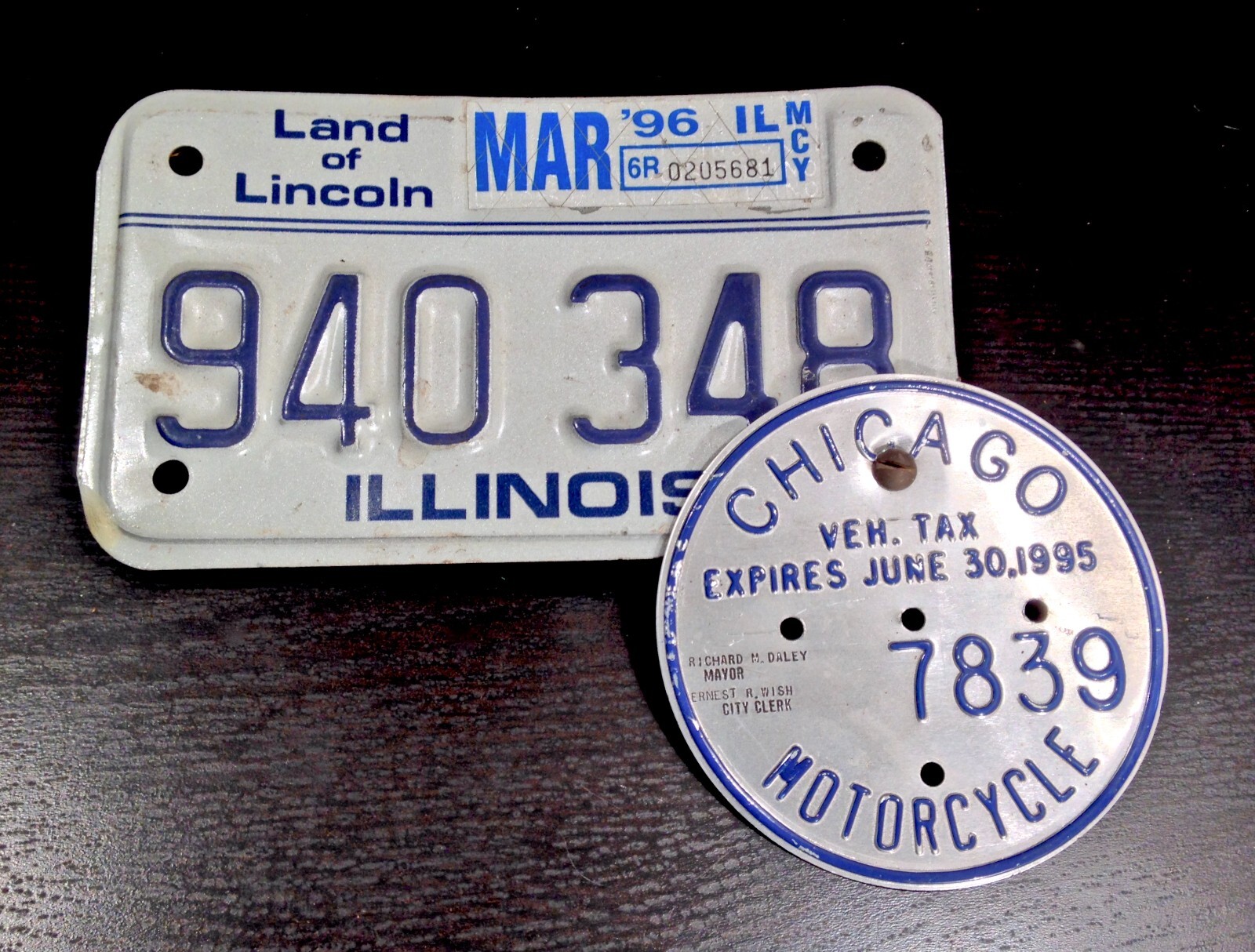 Vintage 1995 Illinois Motorcycle License Plate W/ City of Chicago Vehicle Tag