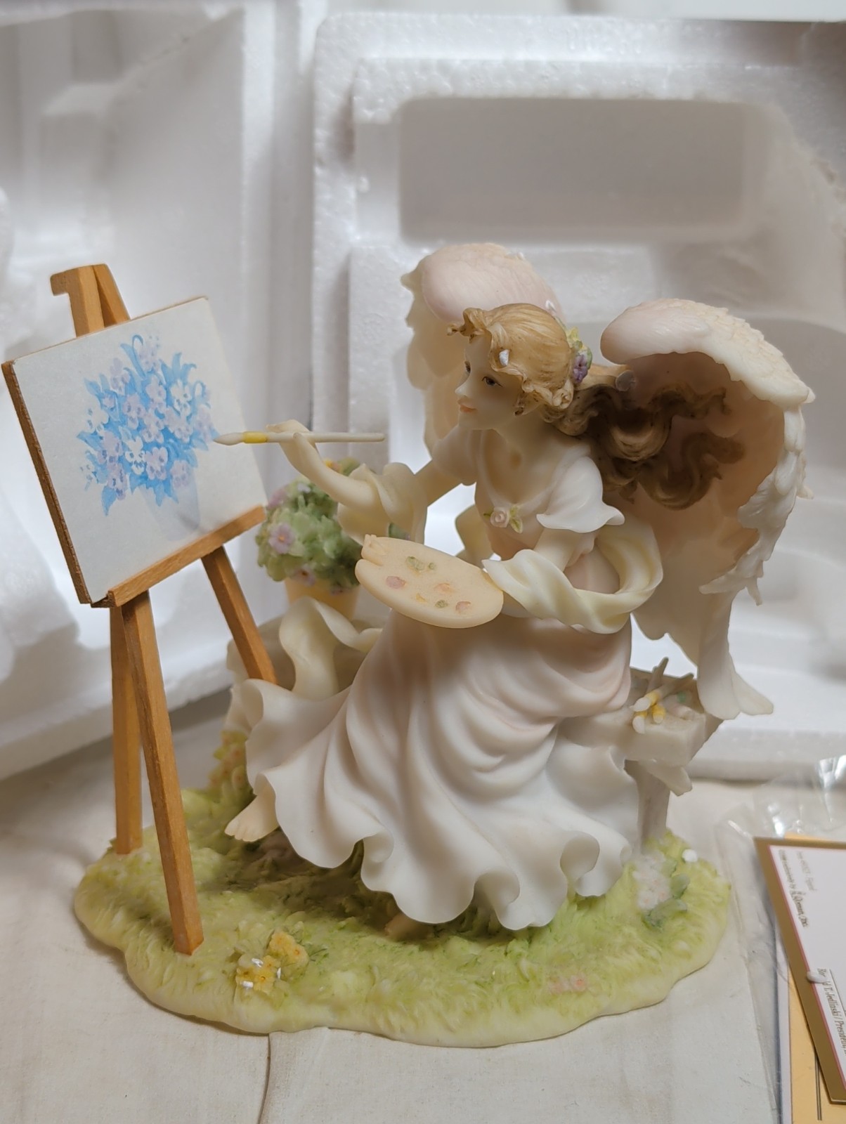 1999 Seraphim Classics Garden of Angels “Andrea - Creation Praise” 81823 w/Box