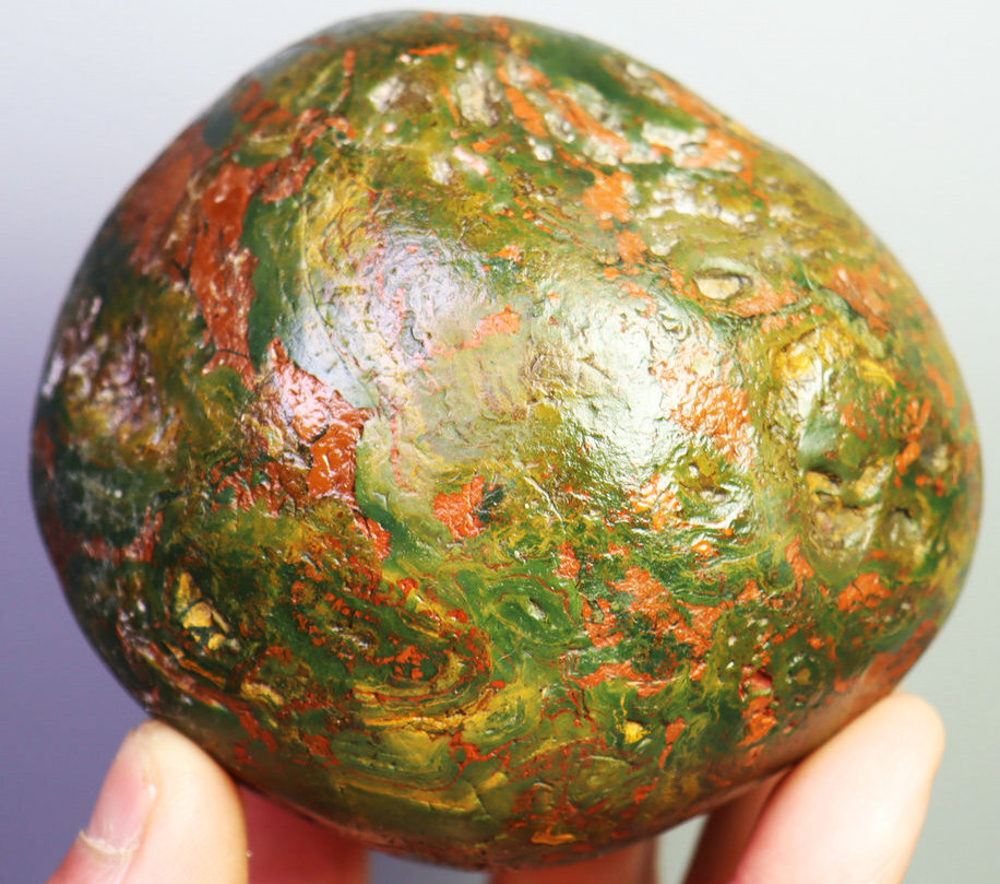 1.56 lb Natural Original Agate Stone Crystal Stone Mineral Specimen Madagascar