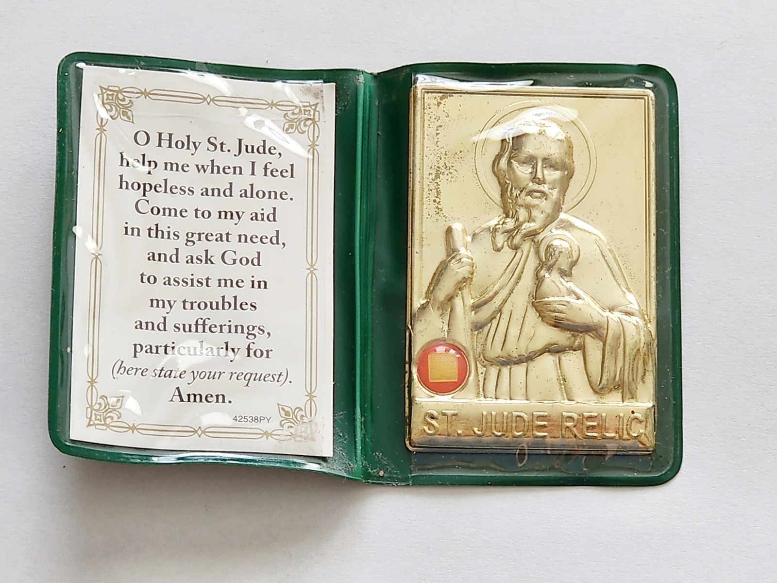 Vintage St Jude Relic Catholic Pocket Shrine Medal Plaque Folded Green Case