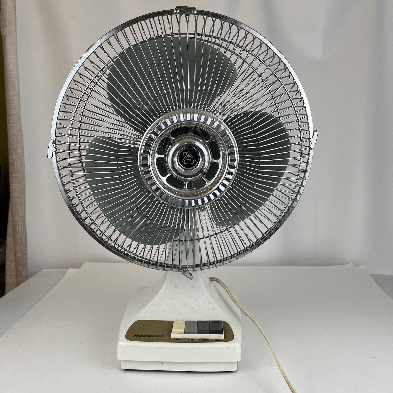 Vintage 1986 Holmes Air 3-Speed Table Top Oscillating Fan HAOF-12 Tested