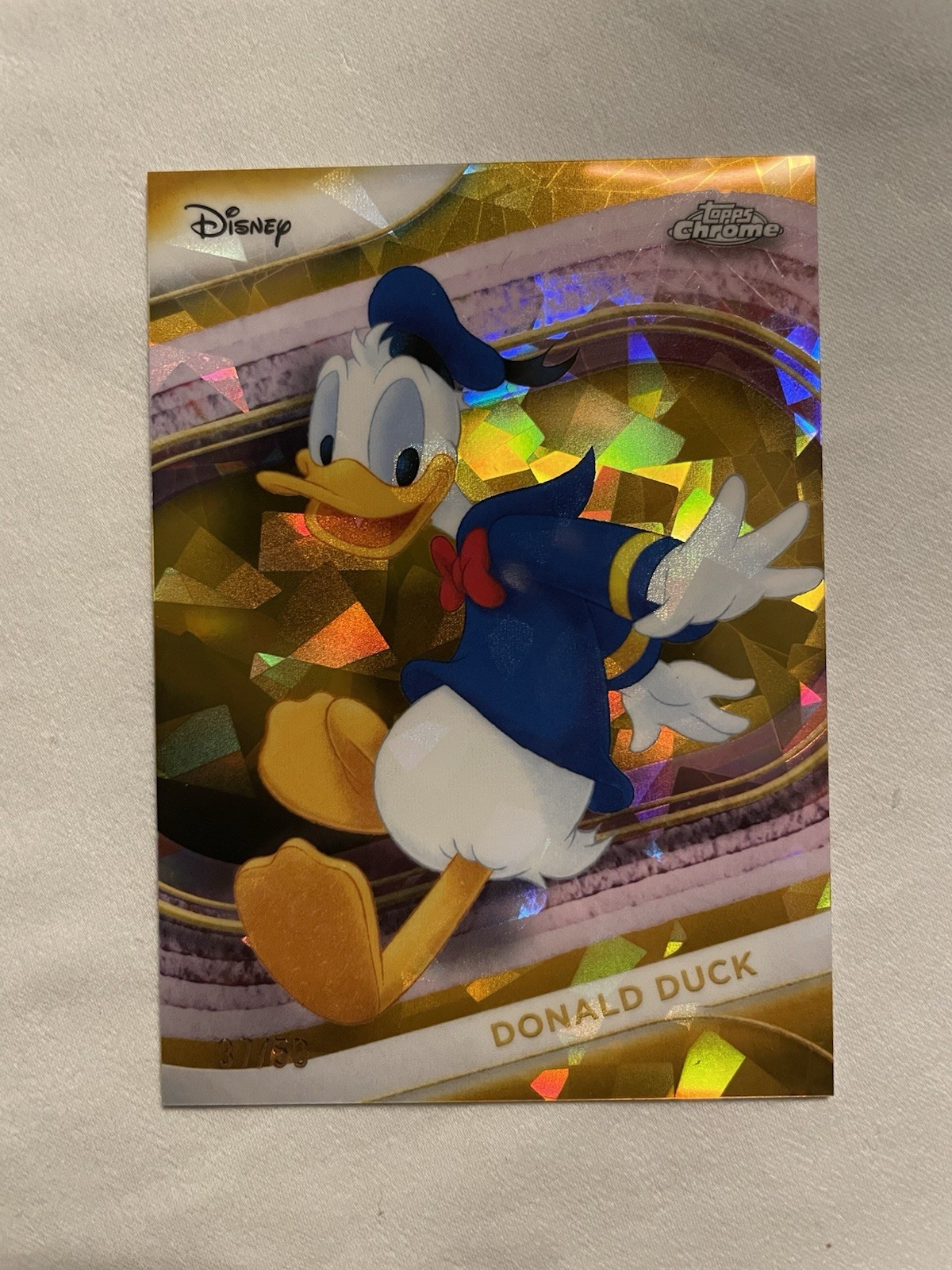 2025 Topps Disney Sapphire #34 Donald Duck Gold 37/50 🔥 (see description)