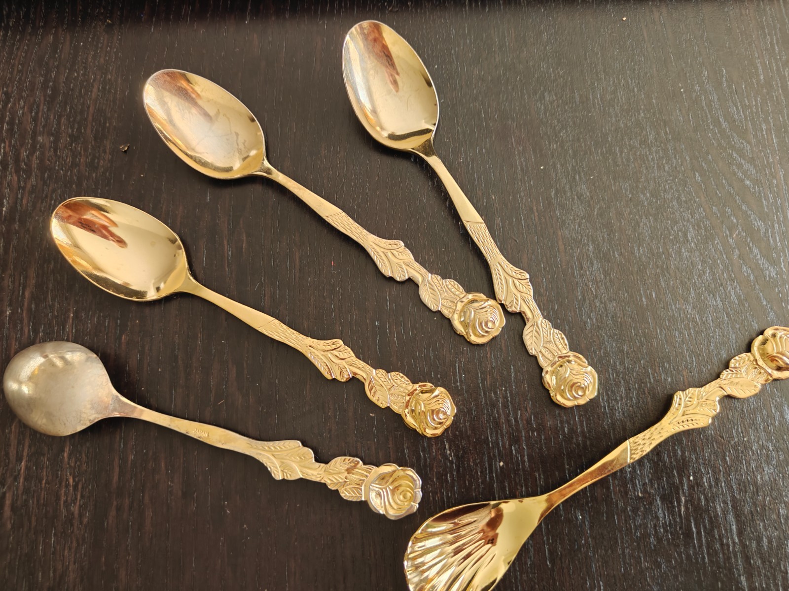 Vintage Japanese Gold-Plated Rose Handle Spoons – Floral Design