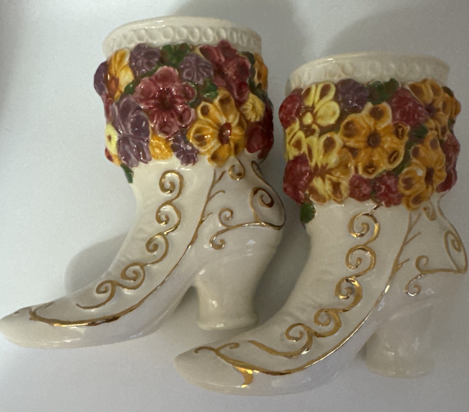 VINTAGE CERAMIC VICTORIAN LUSTERWARE FLORAL BOOT SET VASE PLANTER MID CENTURY