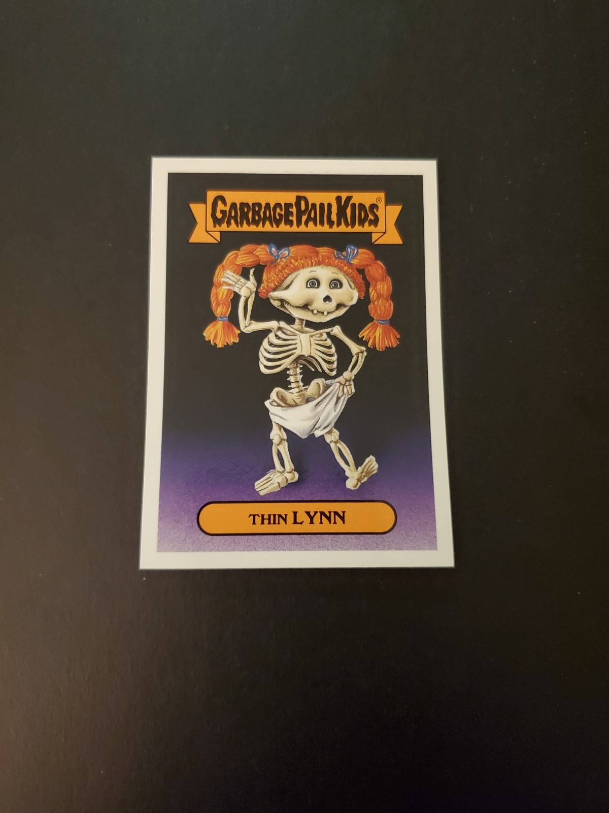 2018 Garbage Pail Kids Oh the Horror-ible Thin Lynn 4b