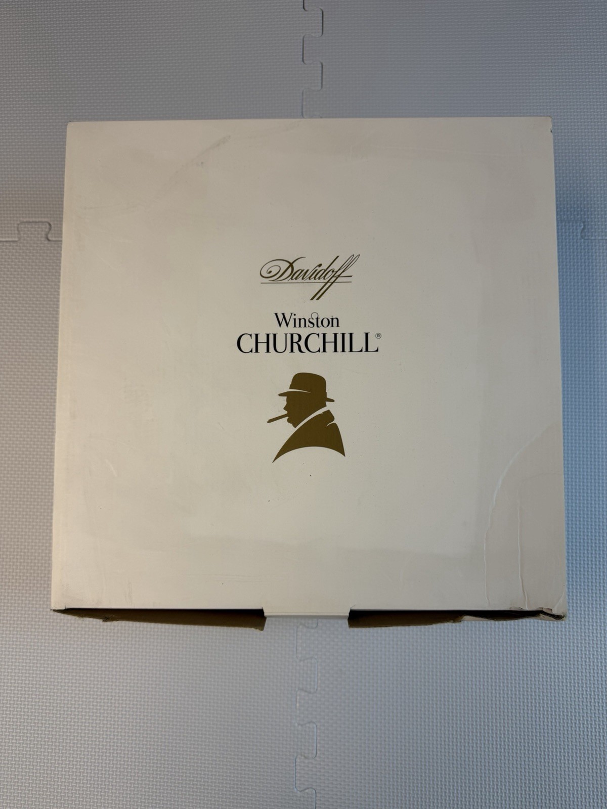 Davidoff Winston Churchill Cigar Humidor NIB