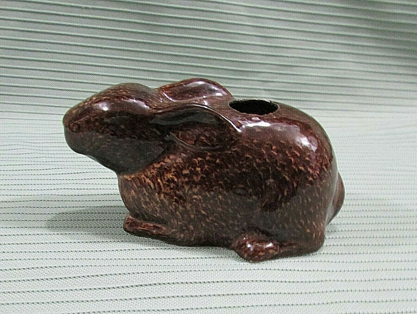 Vintage 3x6 Brown Pottery Heavy 11 oz Crouching Rabbit w 1