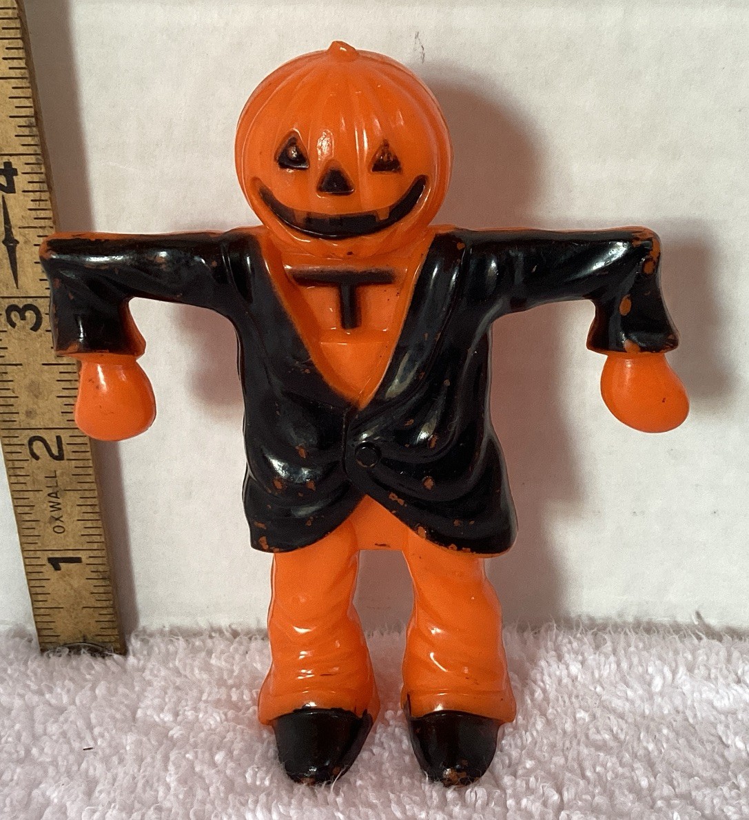 Vintage 1950\'s Rosbro Halloween Jack-O-Lantern Scarecrow Candy Container