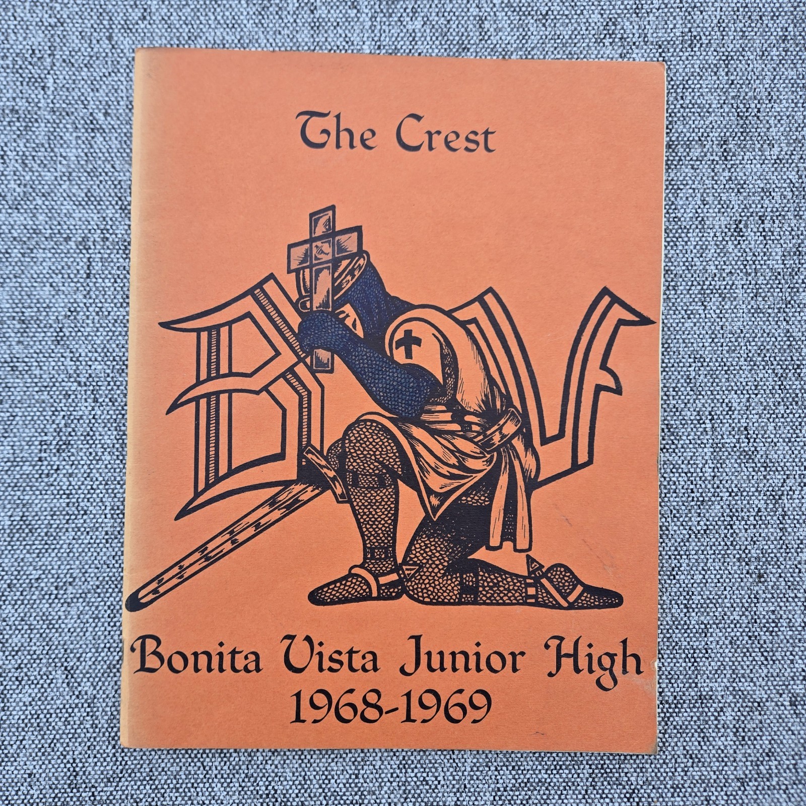 1969 Bonita Vista Junior High School Yearbook Crest, Chula Vista California VTG
