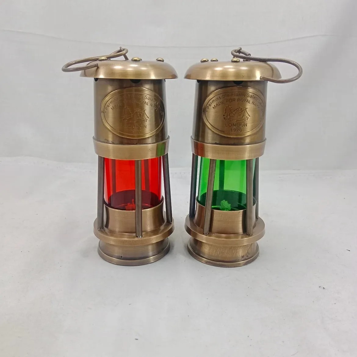 Set of 2 Vintage Brass Miners Safety Lamp Red & Green Lenses Home Table Decor