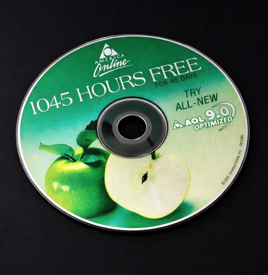 America Online Internet / Collectible Disc, Vintage AOL 9.0 CD, Green Apple Art