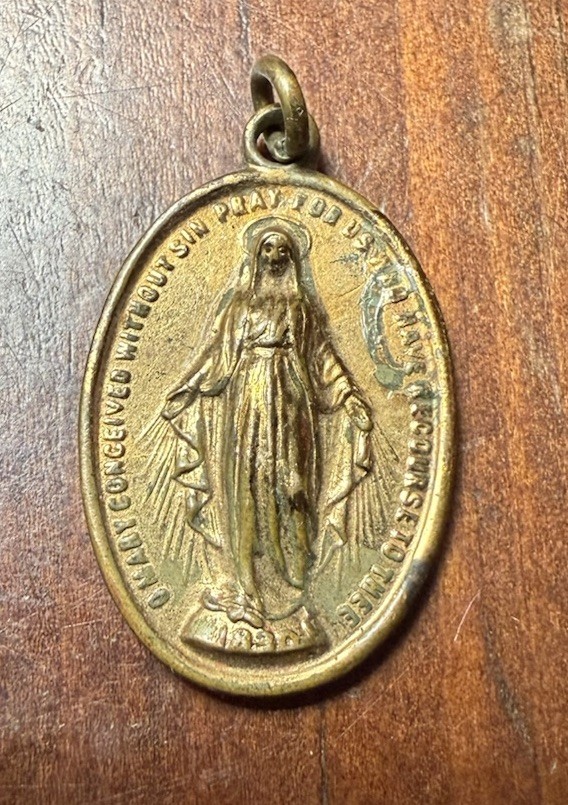 A123 Vintage The Virgin Mary Spiritual Charm Pendant Catholic Dated 1830