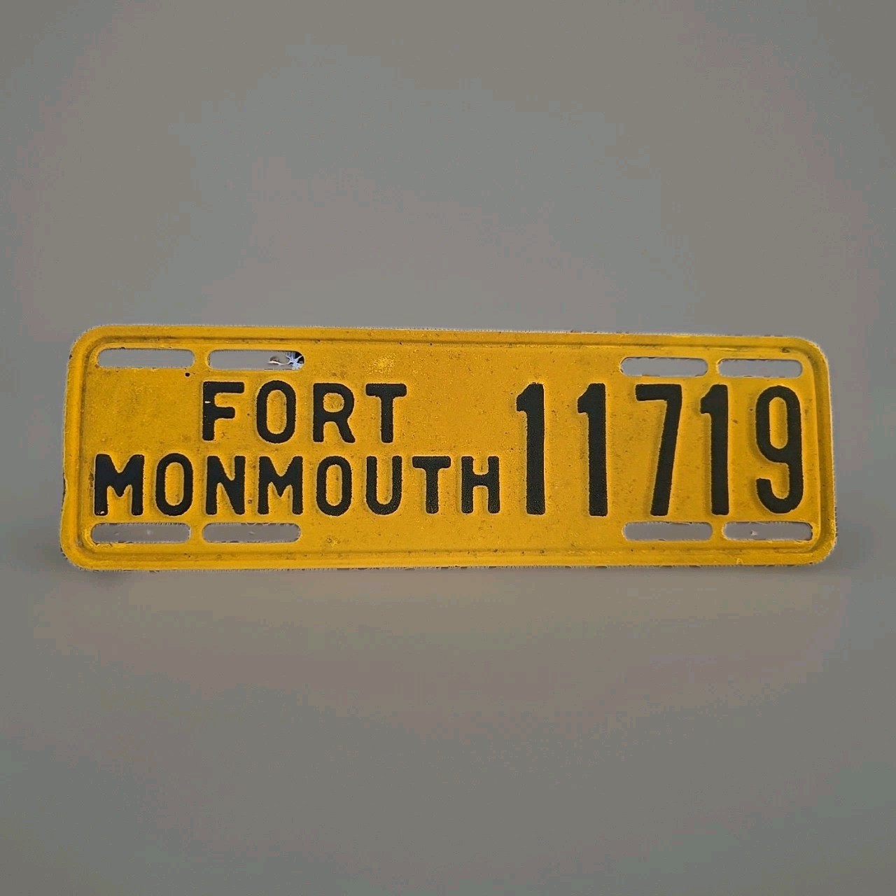1943 Fort Monmouth NJ US Army WWII Military Base License Plate Tag 11719