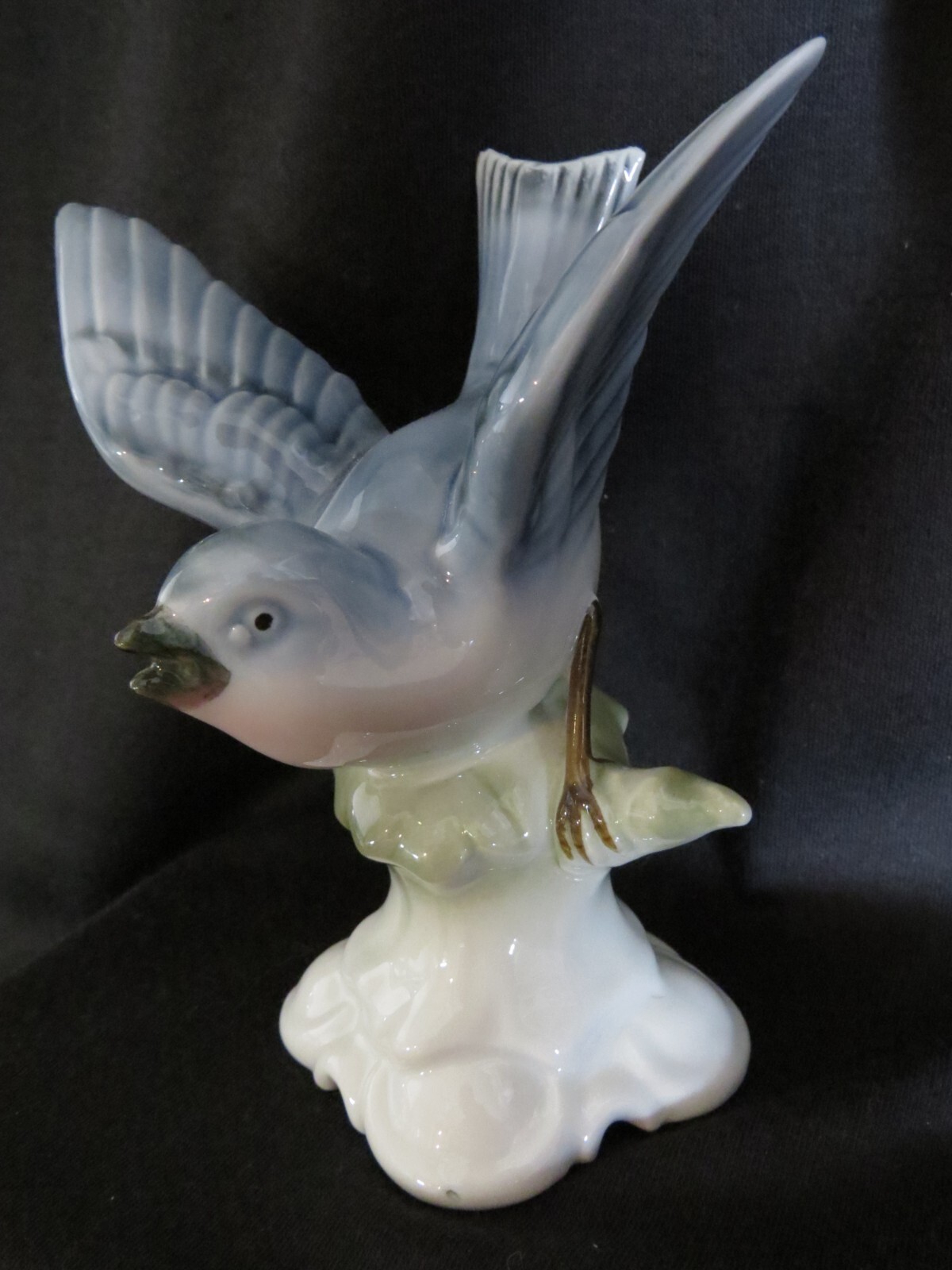 VTG. Gerold & Co. Bavaria Porcelain Blue Bird Figurine. c.1960s