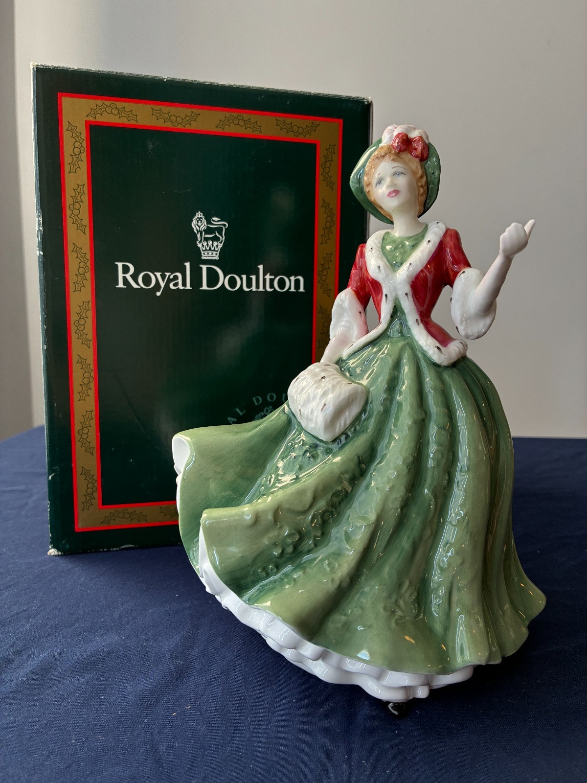 Royal Doulton  Christmas Day 2000
