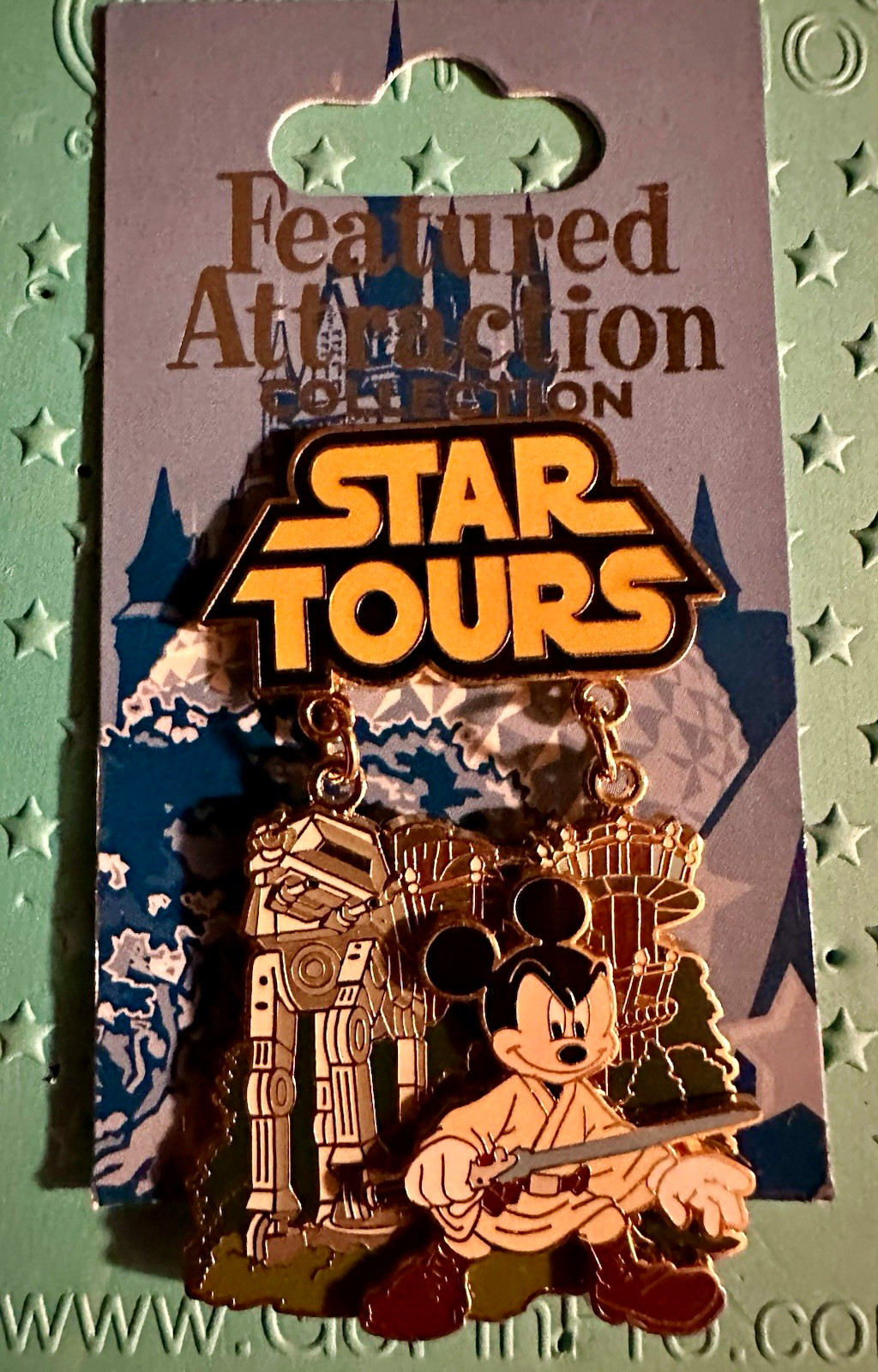 Disney 2008 Featured Attraction Star Tours Mickey Mouse Dangle Pin LE 3000 Pin
