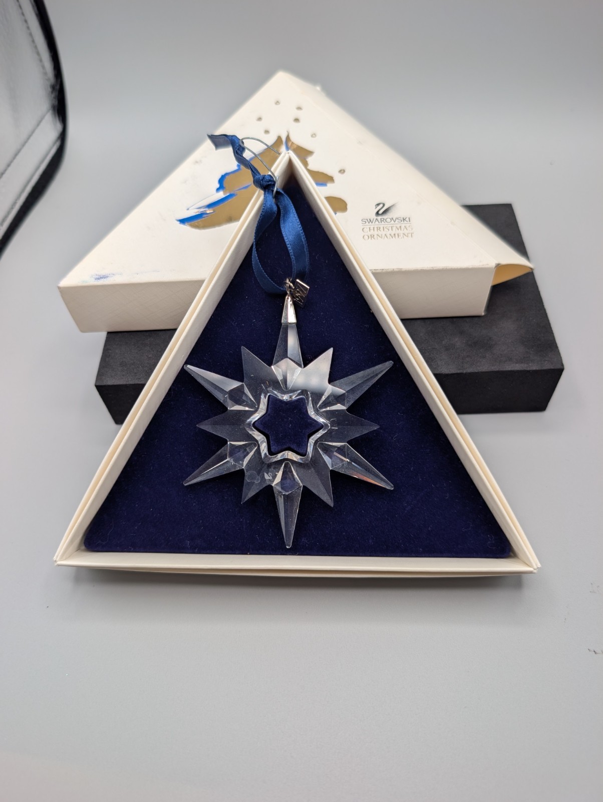 1997 Authentic Austrian Swarovski Christmas Annual 3
