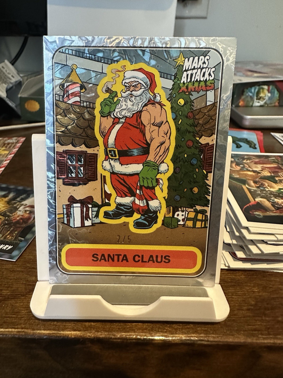2026 Topps Mars Attacks Christmas Santa Claus Snowcap Refractor 2/5 #B-51