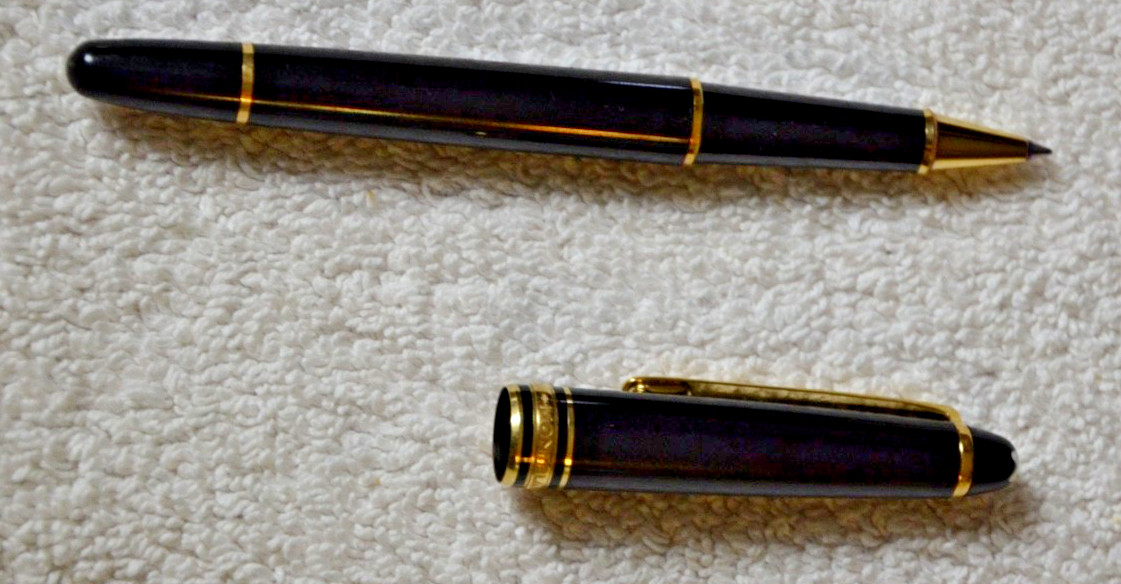 Genuine Vtg  Montblanc Meisterstuck Ball point pen used in excellent condition