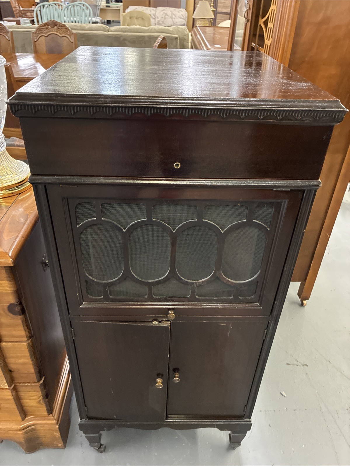 CHENEY TALKING MACHINE CHICAGO ILLINOIS ANTIQUE TALKING MACHINE CIRCA 1929