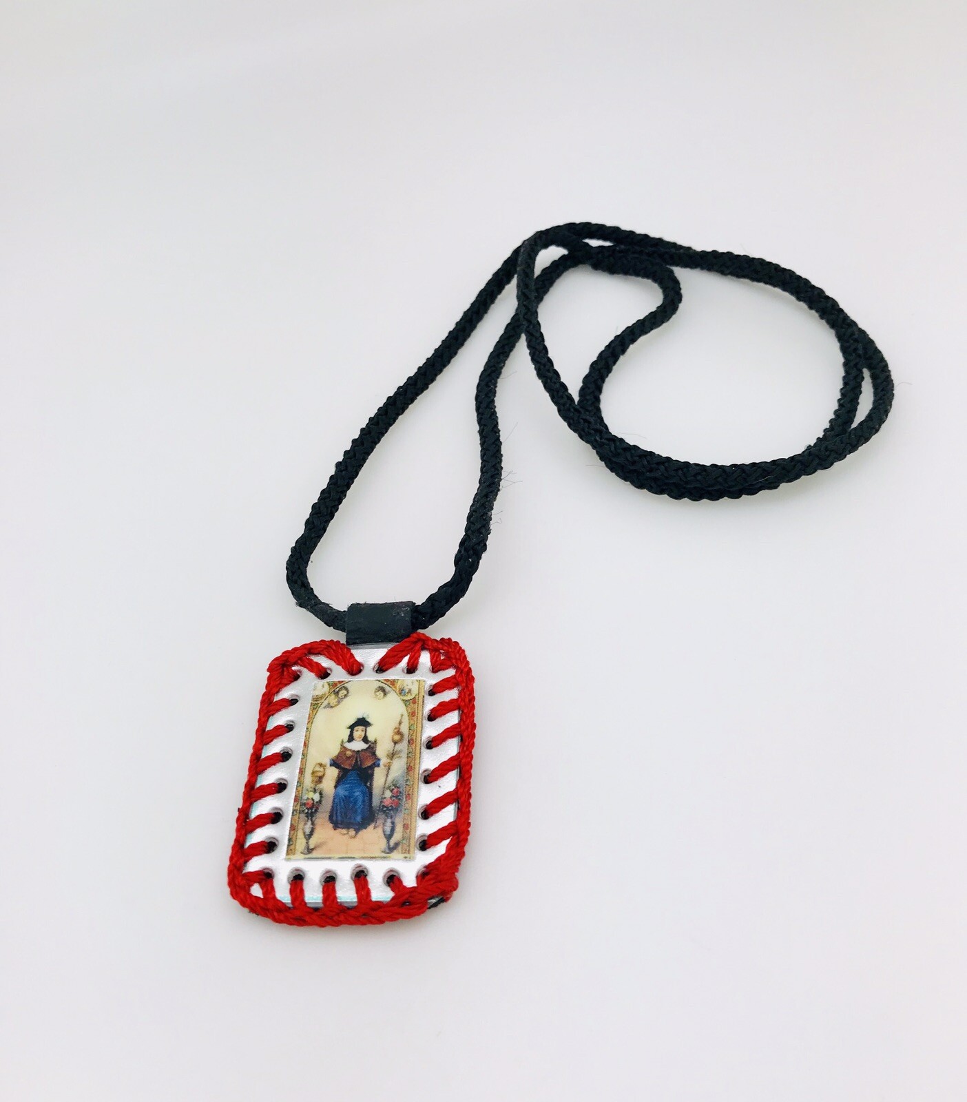 Religius/Scapular Escapulario De El Santo Nino de atocha Exelente Regalo