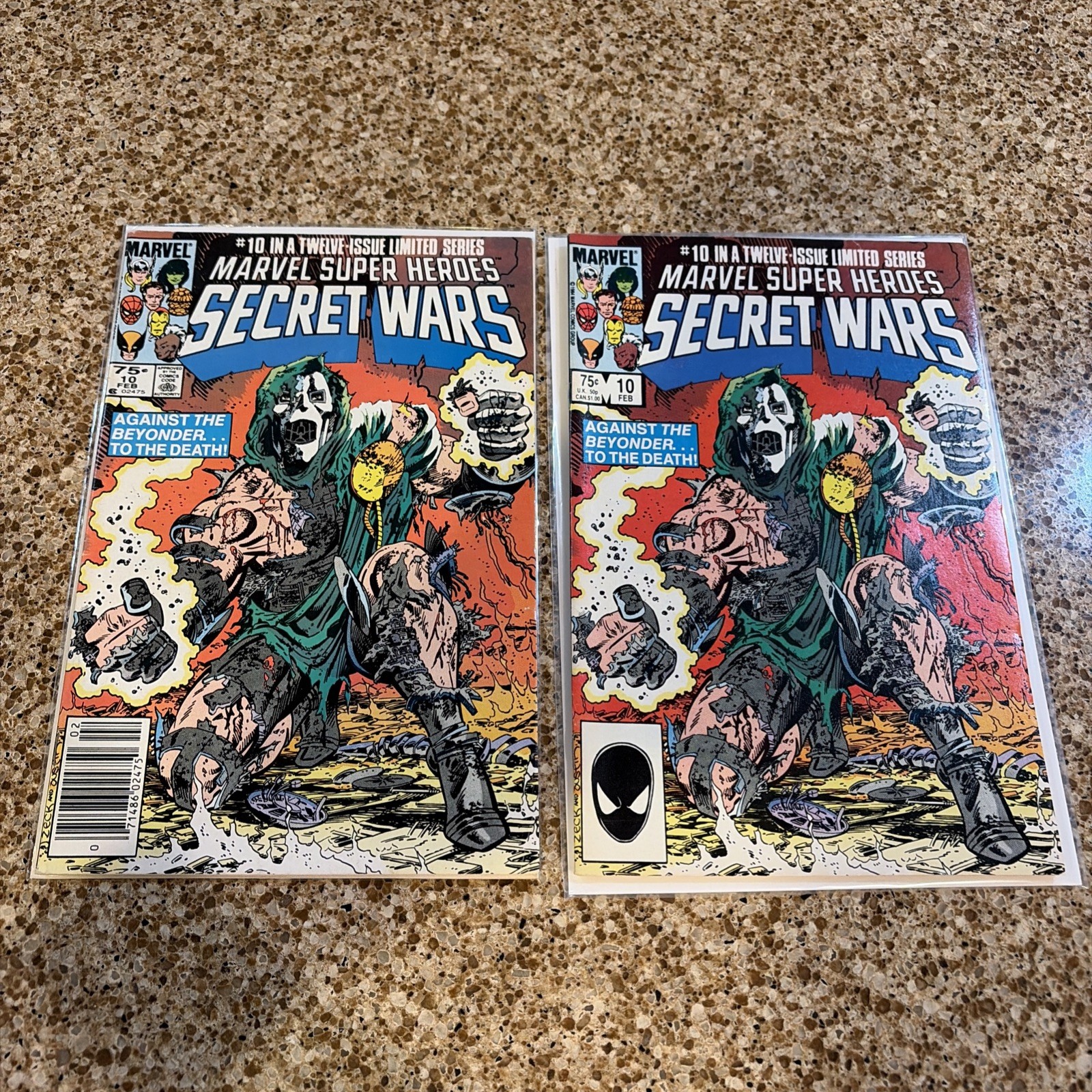 2 copies Marvel Super Heroes Secret Wars #10 Newsstand, Direct. Nice Grades, WOW