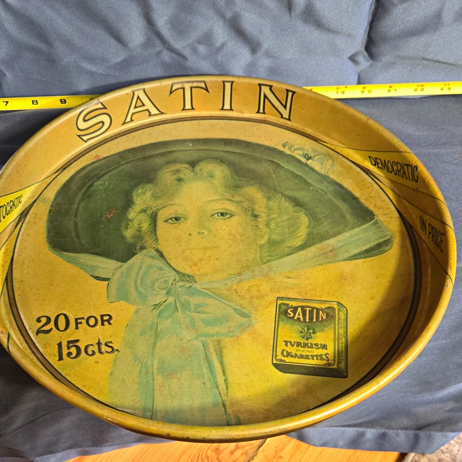 Satin Vintage Turkish Cigarettes Round Metal Advertising Tray 20 for 15 cts