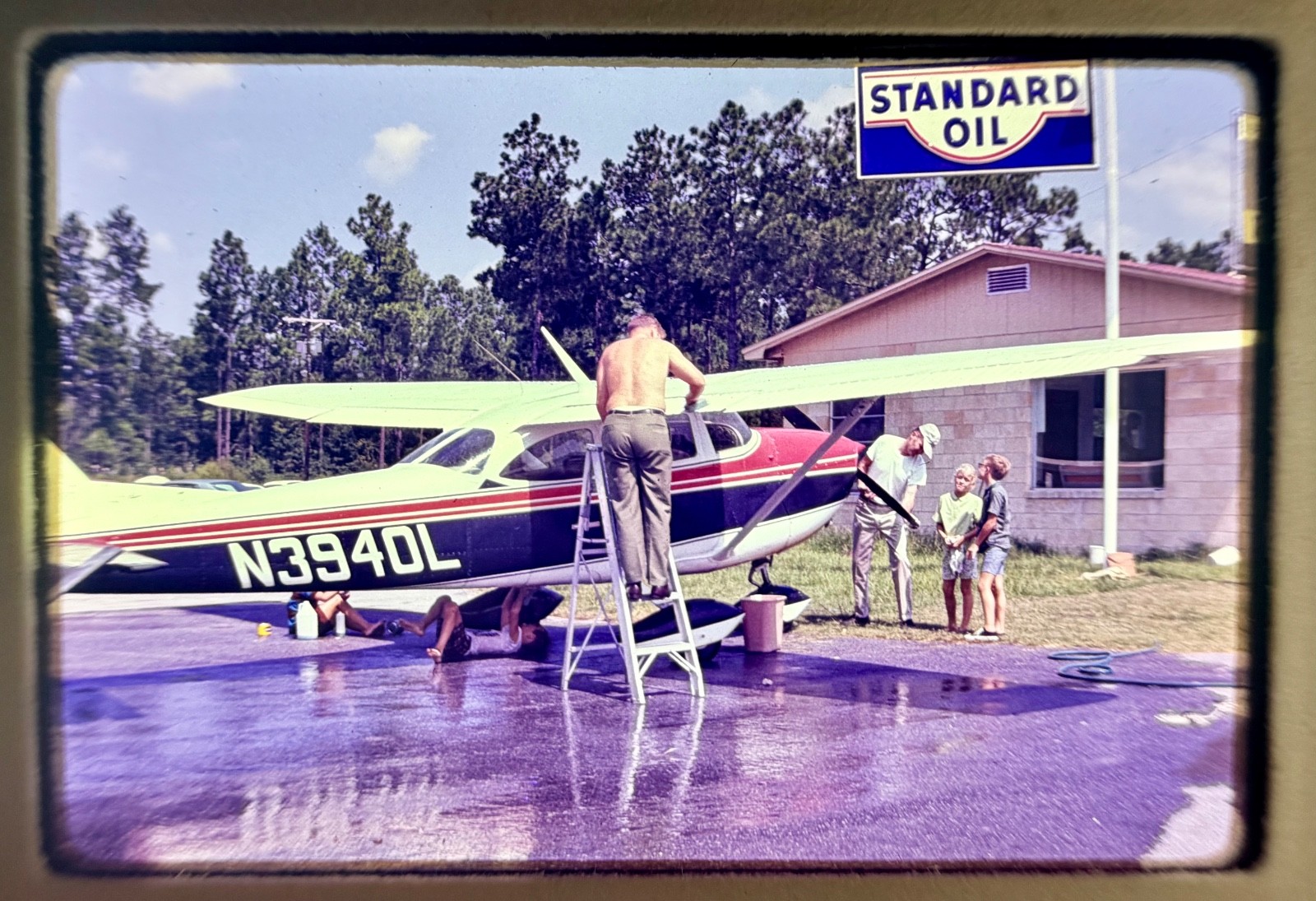 LOT of 100 VTG 1970s 35mm Color Slides From Multiple Estates Family Life Travel